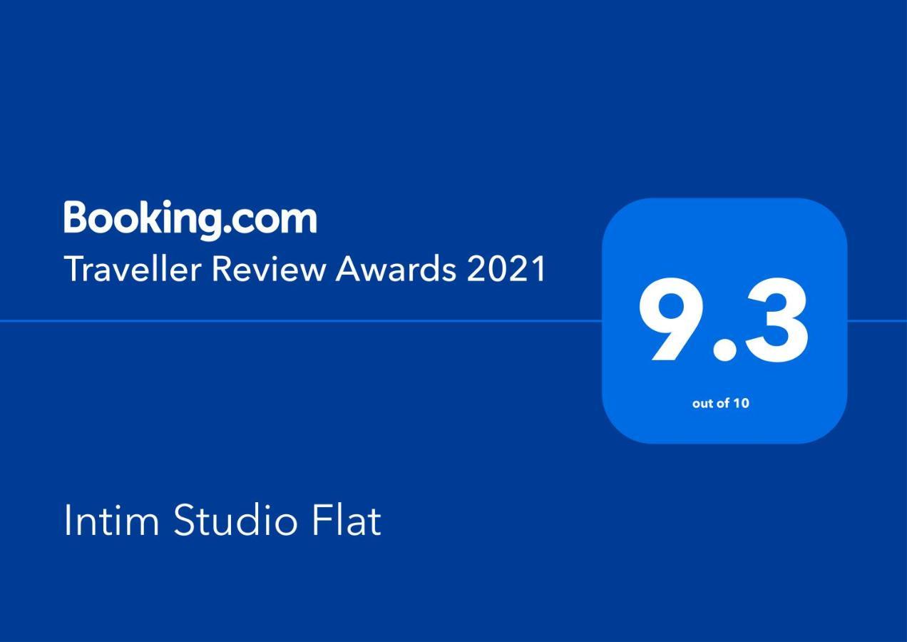 Intim Studio Flat Αράντ Εξωτερικό φωτογραφία